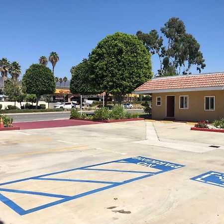 Glendora Motel Bagian luar foto