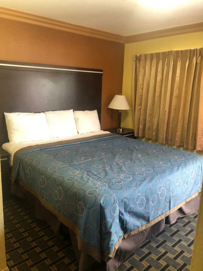 Glendora Motel Bagian luar foto